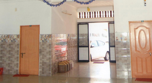 Hotel Wilson - Velankanni, Забронировать Отель Отели штата Тамилнада с бассейном, Бассейн