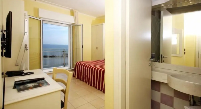Одноместный номер Standard с балконом Hotel Baia