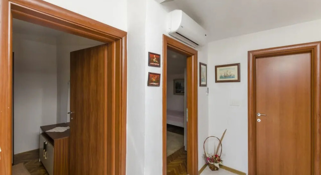 Apartments Janja