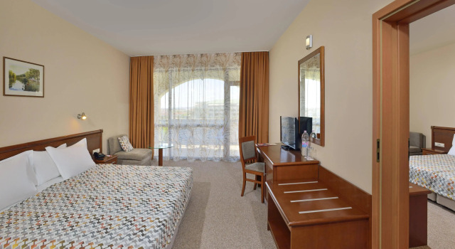 Sol Nessebar Bay Resort