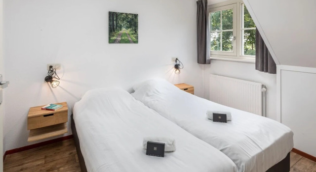 Spacious Home With a Whirlpool and six Bathrooms, in Twente, Book Hotel Heino Salland