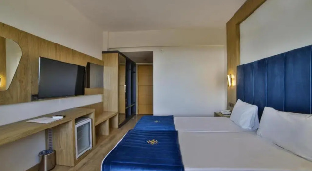 Люкс Nashira City Resort Hotel