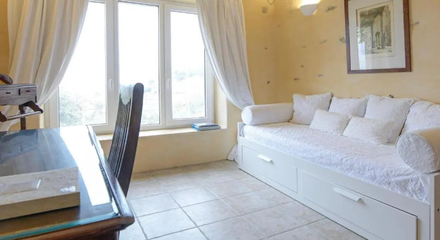 Olive Hill, Rezervovat Hotel Hotely v Eleftheres s parkováním, Parkování