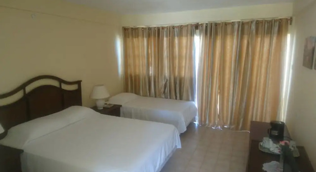 Номер Standard Kings Landing Hotel