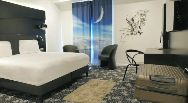 Люкс Kyriad Prestige Perpignan Centre Gare