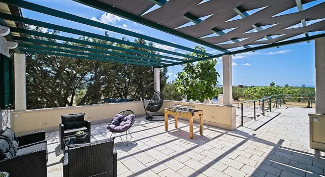 Коттедж Holiday Home Bračuta