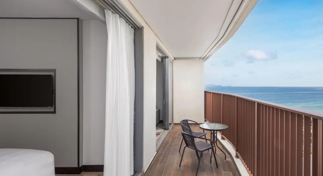 Номер Standard Дуплекс Wyndham Soleil Danang