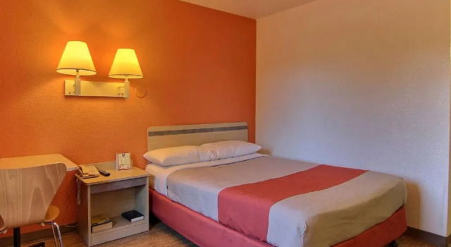 Двухместный номер Deluxe Motel 6-Bismarck, ND