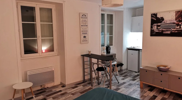 Studio City La Rochelle 2, Rezerwuj Hotel Hotele w Charente-Maritime z parkingiem, Parking