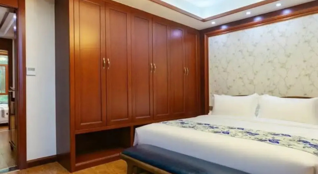 Ramada Plaza by Wyndham Enshi, Book Hotel Enshi Hubei