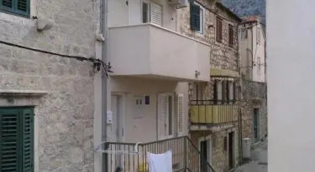 Apartments Jakova Dudana 10, Забронировать Апартаменты/квартира Недорогие отели Макарска, рядом с Собор Св. Марка, недорого