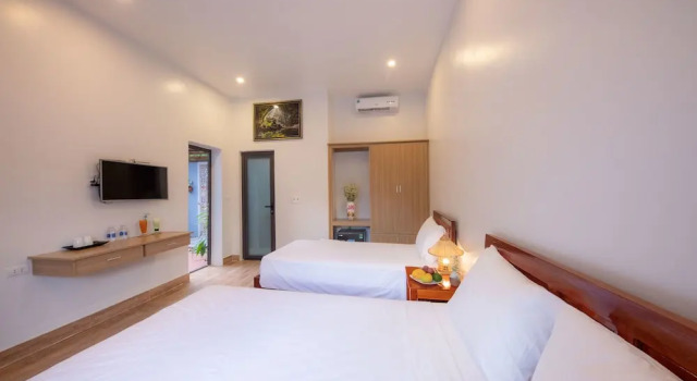Commander Lodge, Reservar Hotel Hotéis baratos em Quang Binh