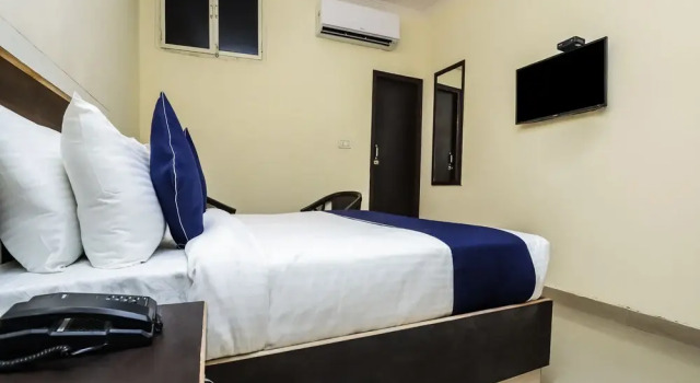 SilverKey Executive Stays 27892 Shanti Complex