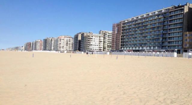 Коттедж с 3 комнатами Maison de vacances à Westende