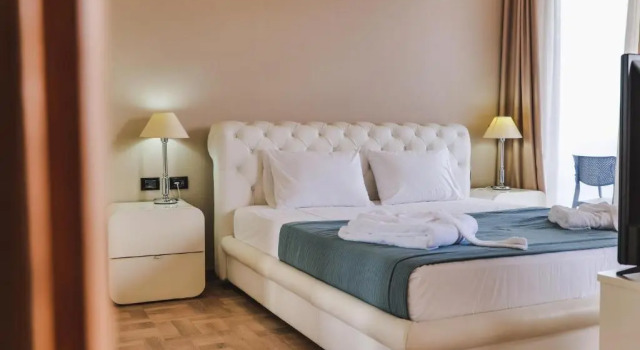 Люкс Rapos Resort Hotel