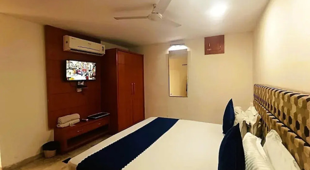 Номер Deluxe Hotel Ganga Azure