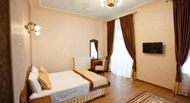 Полулюкс Гостевой Дом Inn Lviv