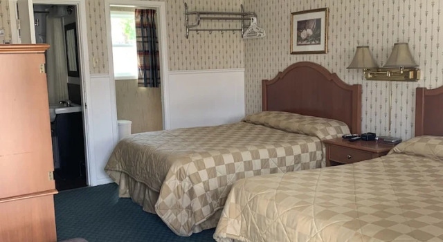 Четырёхместный номер Standard The Lionstone Inn Motel and Cottages