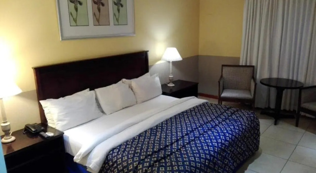 Номер Deluxe Villa Via Hotel Midrand