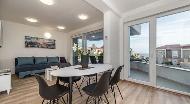 Апартаменты Deluxe Pool Apartments Banta B