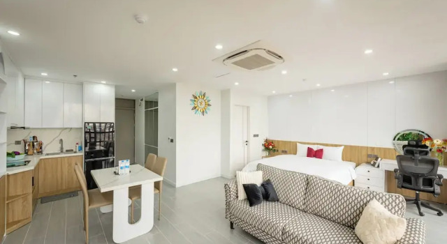 Апартаменты Myrcella Apartment