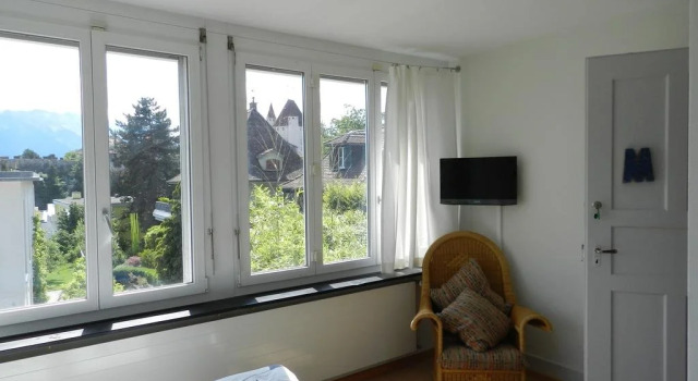 Daisy's Bed and Breakfast, Prenota Hotel Thun Thun Region