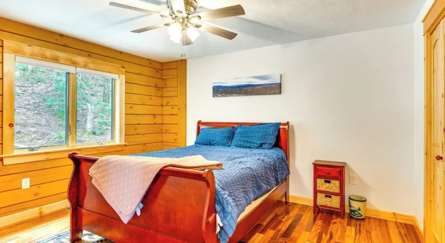 Mtn-view Deck: Scenic Conway Log Cabin!, จอง โรงแรม คอนเวย์ Cranmore Mountain Resort