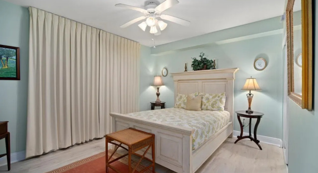 Emerald Beach 2325