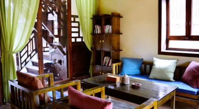 Meri Garden Inn, Buchen Sie Hotel Hotels in Yunnan mit Parkplatz, Parkplätze