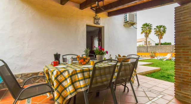 Villas Dehesa Roche Viejo