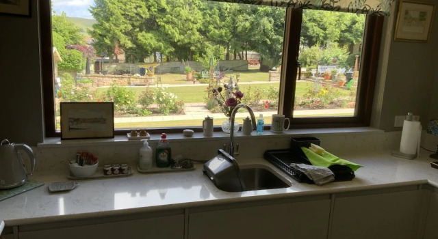 Remarkable 2-Bed Cottage in tranquil setting, Забронировать Дом для отпуска Виллы Шотландских границ, Вилла