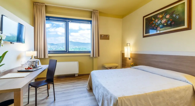 Двухместный номер Classic с балконом Hotel Country Club