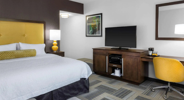 Двухместный номер Hearing Accessible Hampton Inn & Suites Los Angeles/Hollywood, CA