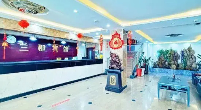 Luntai Lan Jun Hotel, Boek Hotel Luntai Xinjiang