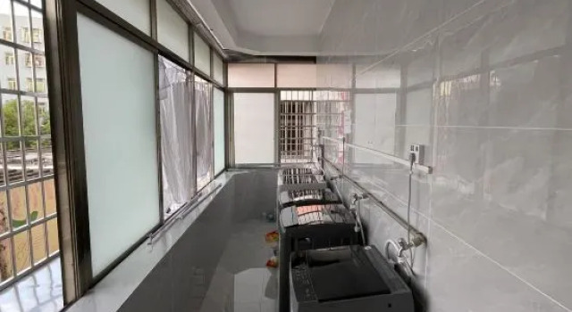 Runhong Serviced Apartment (Nanshui Market)