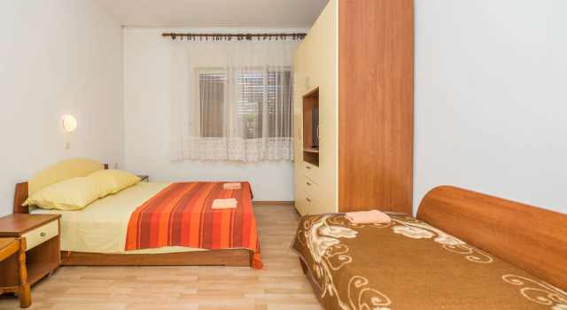 Apartment Basic 2, Забронировать Апартаменты/квартира Вир Zadar Islands