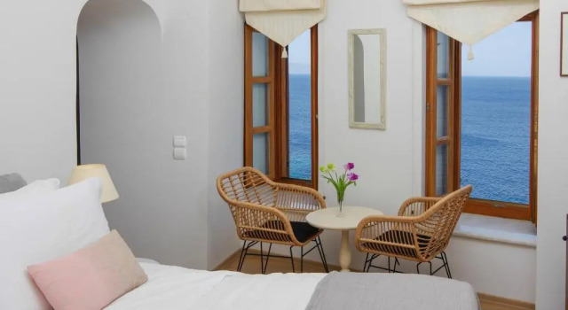 Трёхместный номер Superior с видом на море Arion Syros Luxury Rooms and Suites