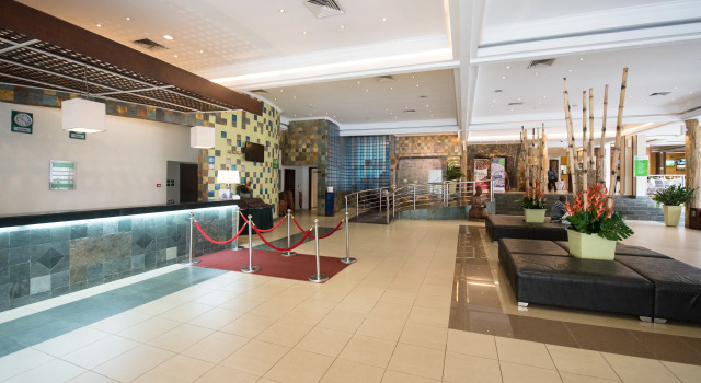 Holiday Inn Accra Airport