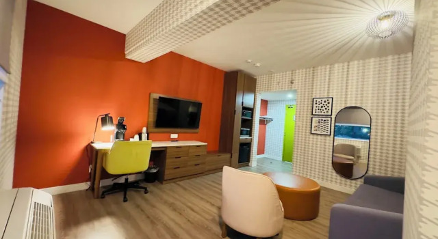 Люкс c 1 комнатой Отель Quality Inn & Suites Thunder Bay Downtown
