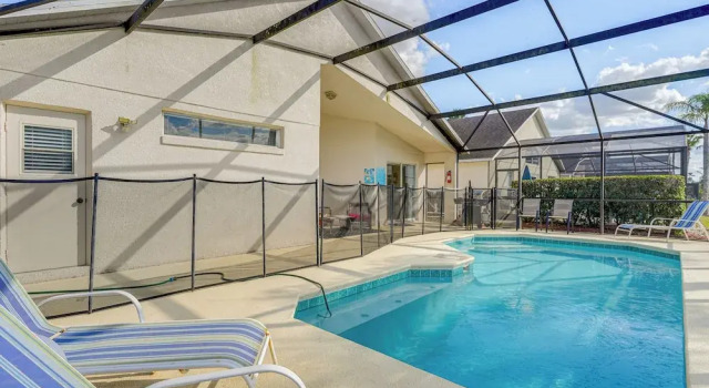 Коттедж 9 Mi to Disney: Home w/ Pool Table & Water Views!