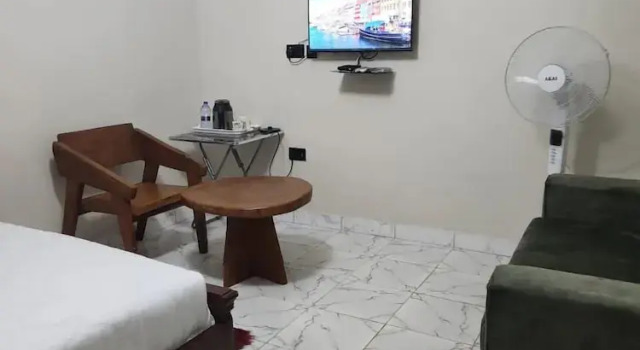 Tetra Jungle Lodge, Reserva ahora Hotel Koforidua Ghana