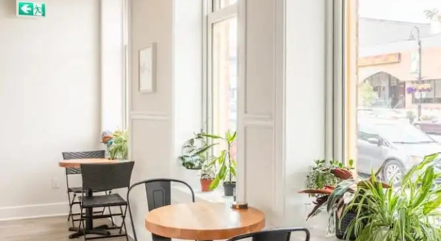 Iconic Rideau 1Bd Unit Balcony Free Parking 1