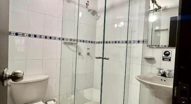 Трёхместный номер Standard House Studio Hotel