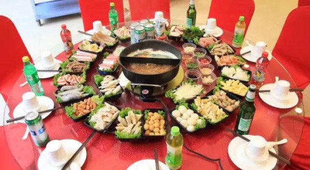 Jmunai Tourist Hotel, Boek Hotel Altay Xinjiang
