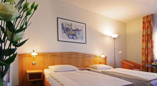 Одноместный номер Standard Hotel Panorama Hamburg-Billstedt