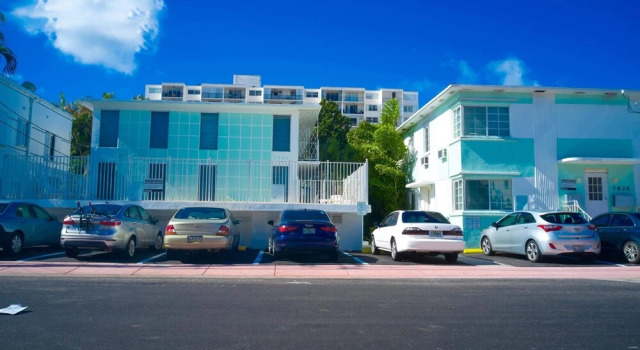 Modern 2BR APT Pool 6Min Walk Miami Beach Kitchen 21, Varaa Hotelli Hotellit Miami Beach uima-altaalla, Uima-allas