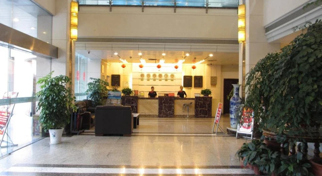 Yunxian Tianan , Power Hotel, Varaa Hotelli Yun Hubei