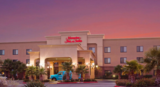 Четырёхместный номер Standard Hampton Inn & Suites Oakland Airport-Alameda