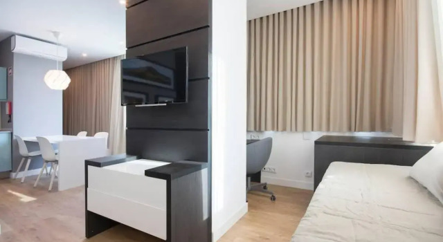 NEW! Galé Apartamento (Wi-Fi, estacionamento) 607, Varaa Huoneisto Hotellit Porto pysäköinnillä, Pysäköinti