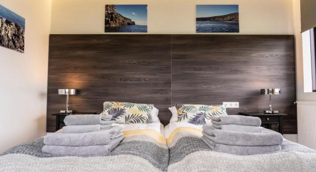 Номер Superior Black Beach Guesthouse
